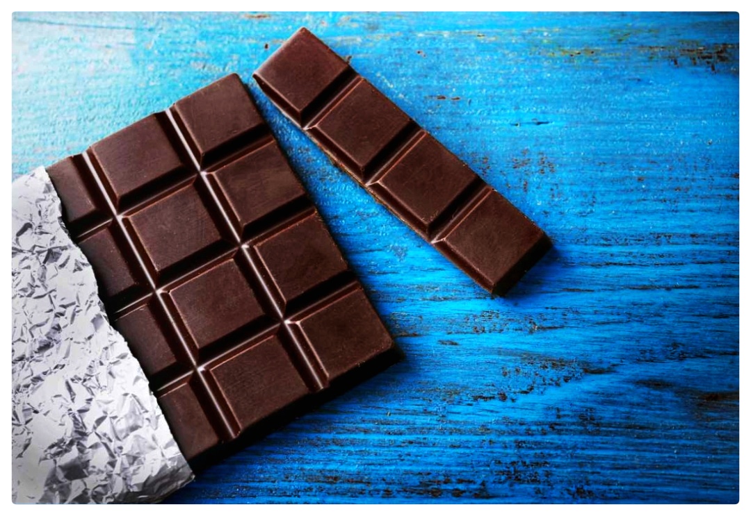 Calorie della cioccolata: valori nutrizionali e quantità per porzione